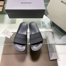 Balenciaga Slippers